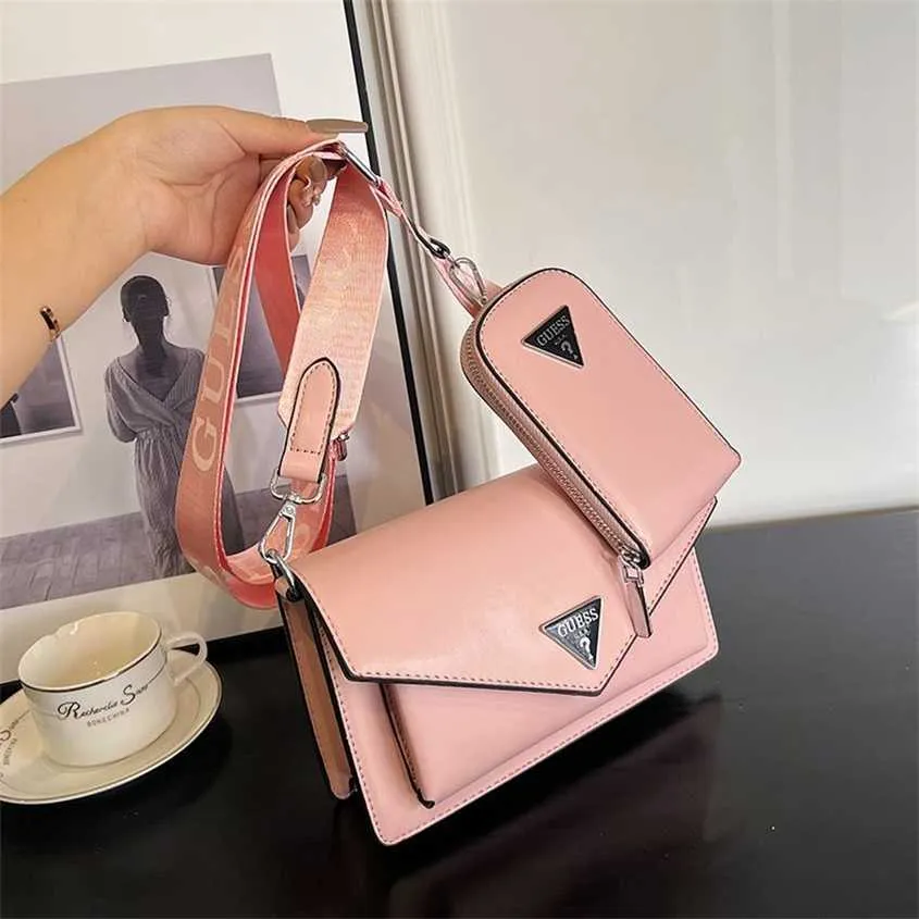 80% de réduction sur le dédouanement du sac à main Advanced Small Square Bag 2023 New Fashion Multi Layered One Shoulder Crossbody Simplified Mother and Child Korean Versatile Women's