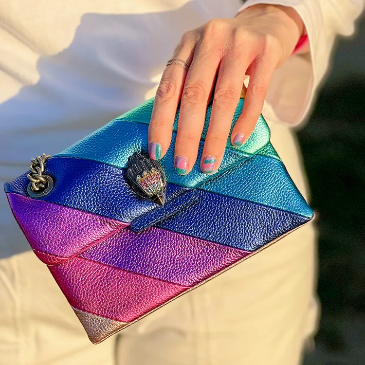 Pochette man sales