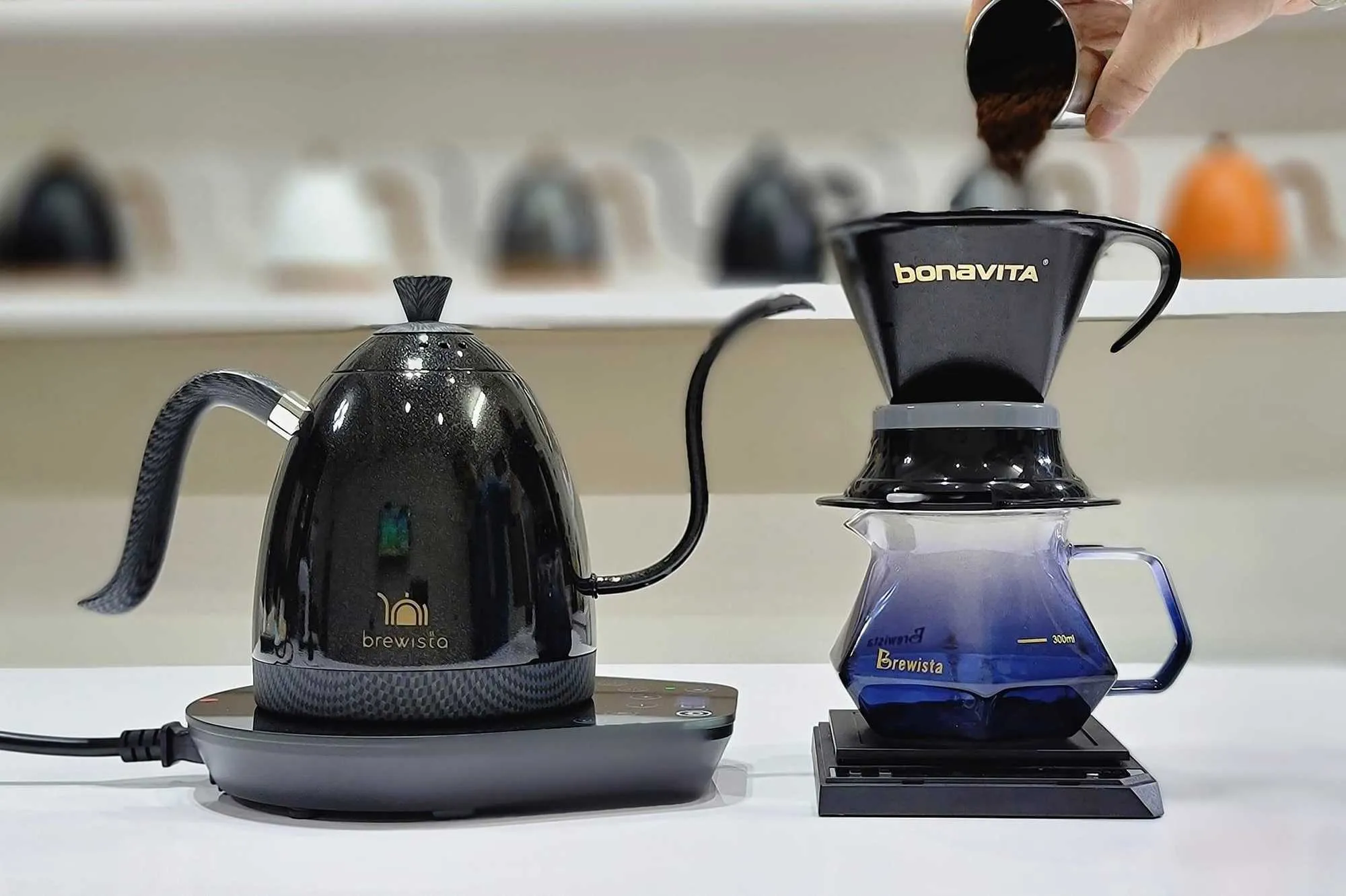 Electric Gooseneck Bonavita Interurban Coffee Kettle Bonavita L
