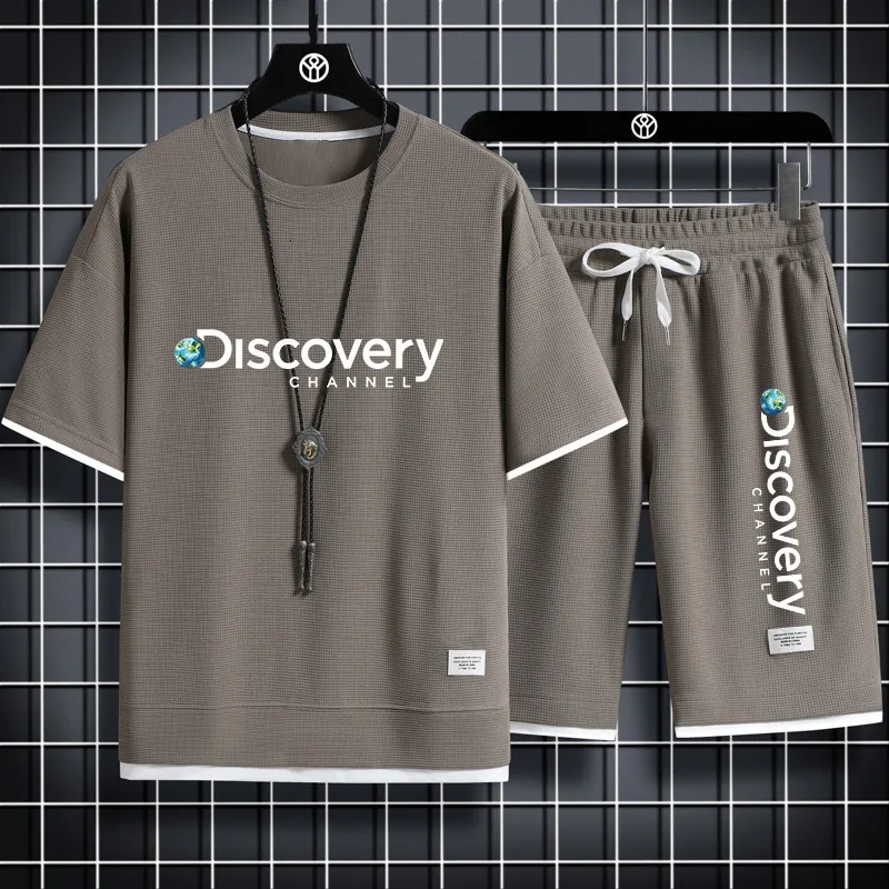 Tracki męskie Summer Discovery Dwuczęściowy zestaw lniany tkanina swobodna t-shirt i szorty Zestaw Męski garnitur sportowy moda krótkie rękawie 230508