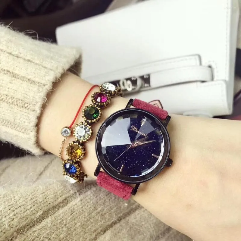 Wristwatches Beautiful Candy Color Real Fur Leather Strap Watches For Women Fashion Multi Faceted Crystal Wrist Watch Quartz Dress 3bar