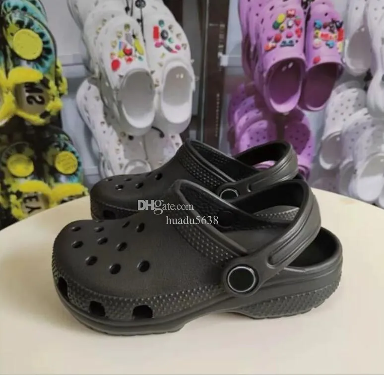 Chanclas zapatillas 2025