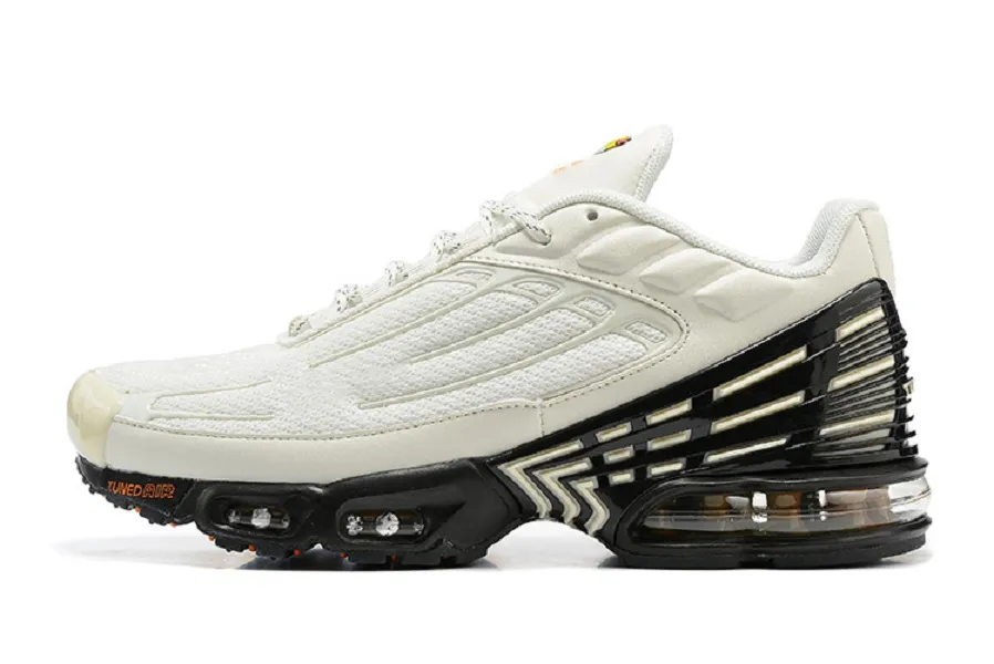 Mens white nike new arrivals tns