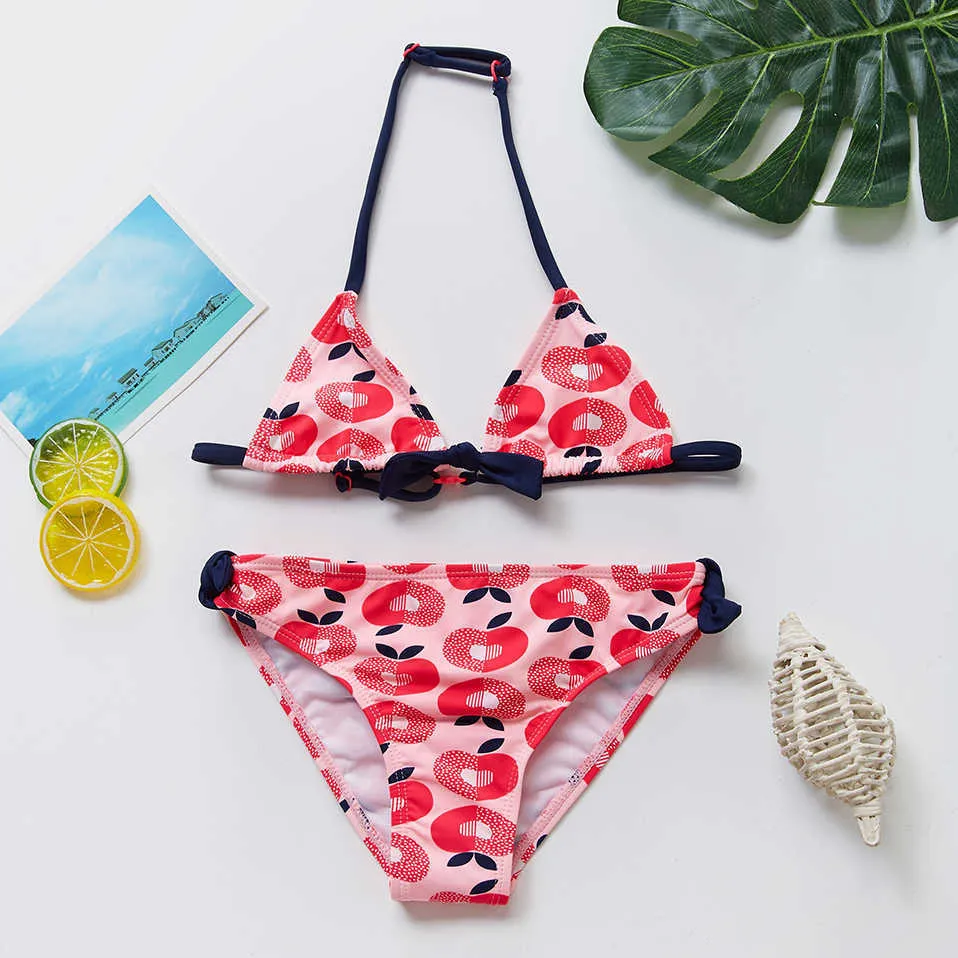 2021 Premium Biquini New 3-10 Girls' Swimwear Apple Printed Children's Bikini Set Baby ST181 P230602