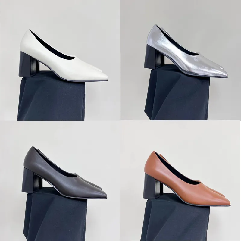2023 Femmes Designer Luxe Square Toe Sandales à talons hauts Mode classique en cuir véritable Sexy couleur pure Casual Chaussures d'extérieur Ladys Sandale à talon épais imperméable