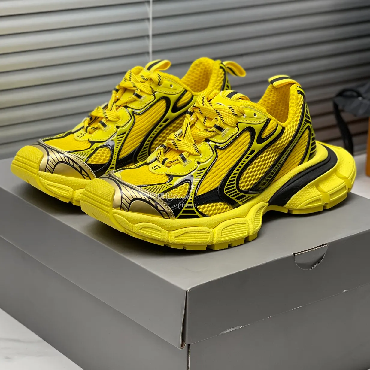 Stylish wide sneakers deals