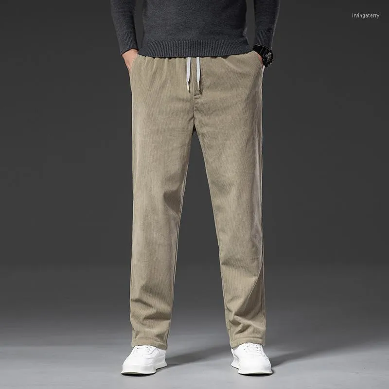 Męskie spodnie 2023 Wiosna męska sztrutka prosta, swobodny projekt sznurka luźne spodnie khaki