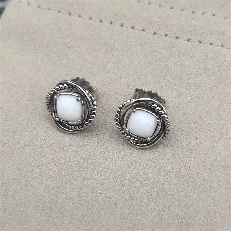 Plaqué Designer Bijoux Boucles d'oreilles Stud Boucle d'oreille Câble 18K Cristal Or Irrégularité Blanc Agate Vintage Femmes Designers de luxe Bijoux en argent sterling pour femmes