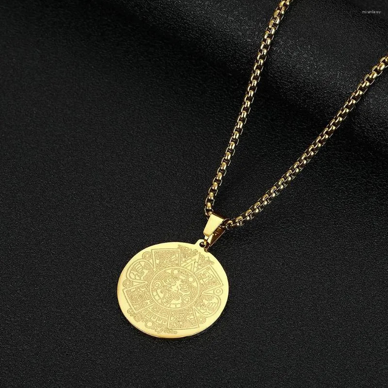 Anniversary calendar necklace top