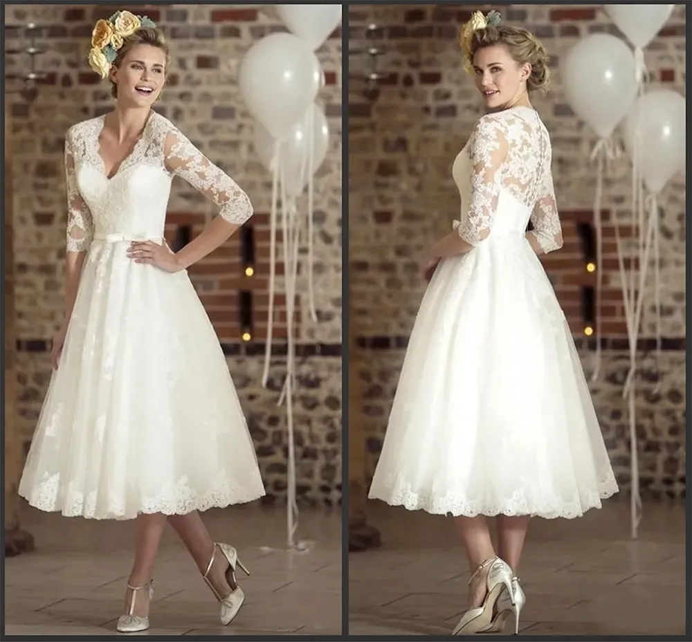 Neue Ärmel mit drei Vierteln Spitze Vintage V-Ausschnitt Günstige Strand Brautkleider Casamento Vestidos De Kurzes Hochzeitskleid