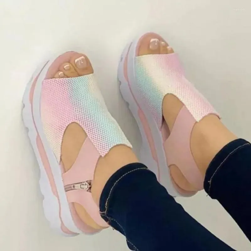 Sandals 2023 Summer Casual Open Toe Shoes Platform Women's Platform مريحة بالإضافة إلى حجم النساء