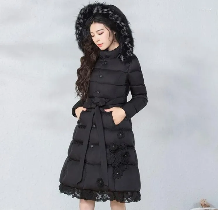 Trench feminina casacos outono casaco de inverno Caso feminino Flores 3D Colar de guaxinim Longo preto desce