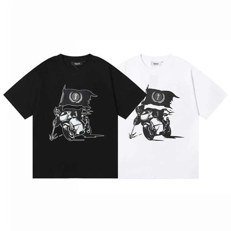 Дизайнерская модная одежда футболка футболка Tees Trapstar Лондон Outlaw Tee Evil Knight Flag Print Мужчины Женщины мода короткая роскошная случайная хлопковая уличная одежда