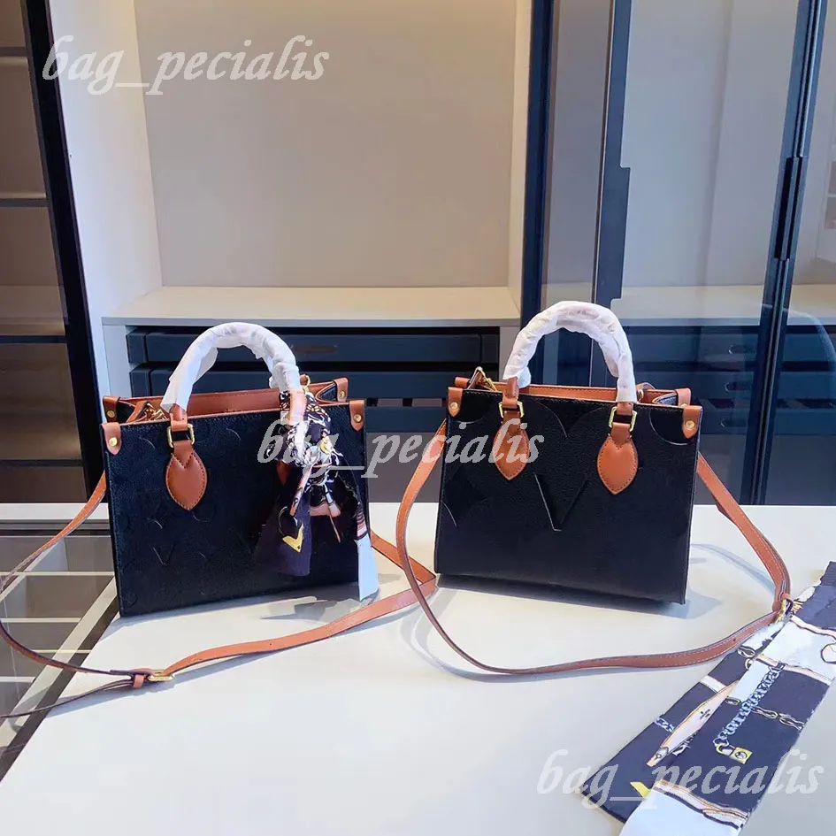 Économisez gros sur les achats en gros de Sacs Fourre Tout En Cuir  Monogrammé Sacs À Main En Cuir En Relief: Sac Fourre Tout En Cuir  Authentique De