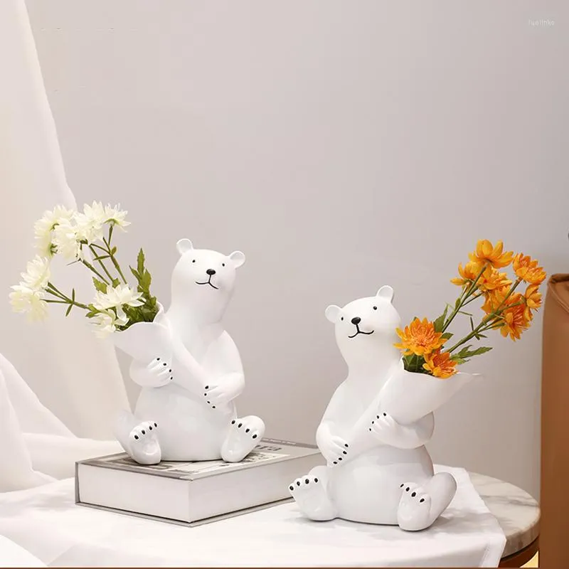 Decoratieve bloemen Modern Home Decor Artificial Living Room Desktop Decoratie Bear Stand Vaas Moederdag Ornament Resin Gift