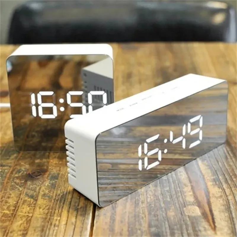 Desk Table Clocks Multifunctional digital alarm clock LED mirror with dimming nap temperature function suitable for bedroom office travel home decoration 230508