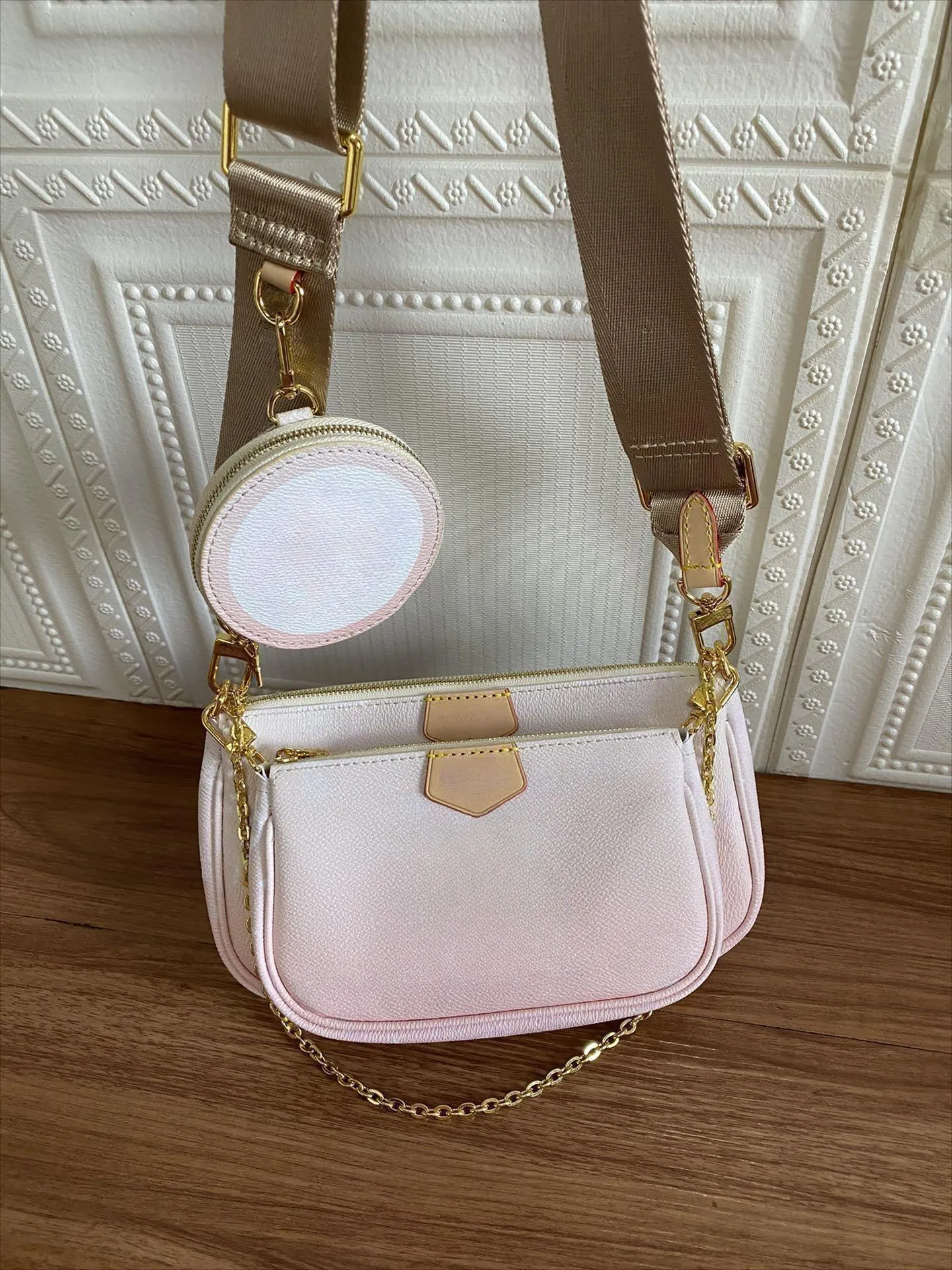 Designer Leather Crossbody Bag Set With Chain Strap 10A Womens