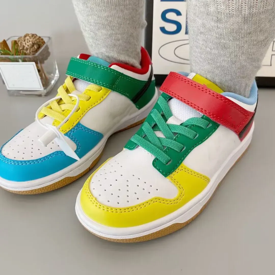 Scarpe sportive per ragazze basse hotsell