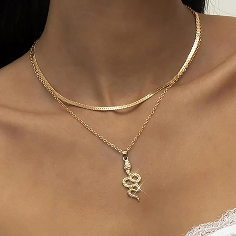 Naszyjniki wisiorek wielowarstwowy złoty kolor błyszczący kryształowy wężowy naszyjnik damski vintage obojczyk łańcuch mody biżuteria