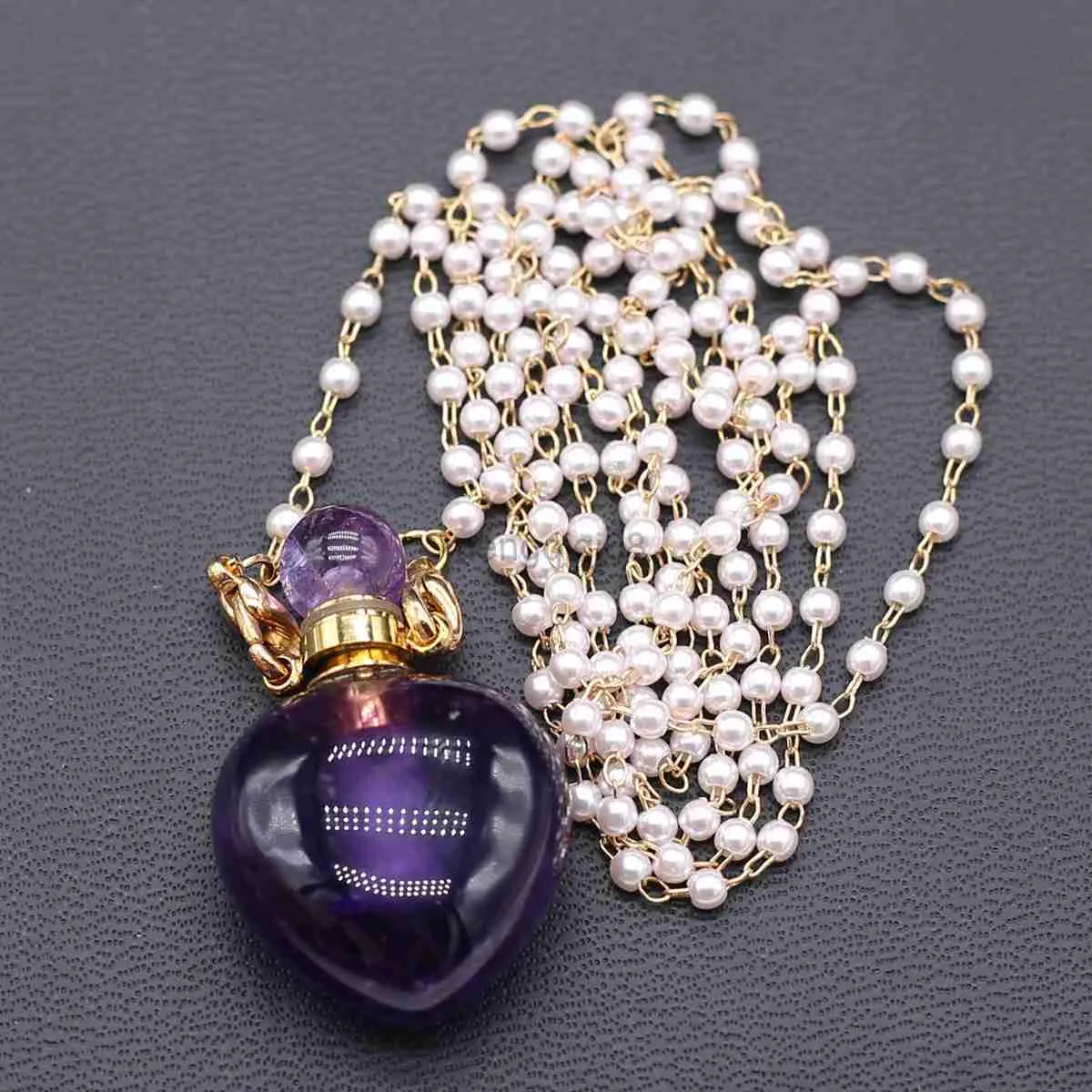 Hänghalsband Ny naturlig stenparfymflaska Amethysts Essential Oil Diffuser Pearl Chain Längd 80 cm Y23