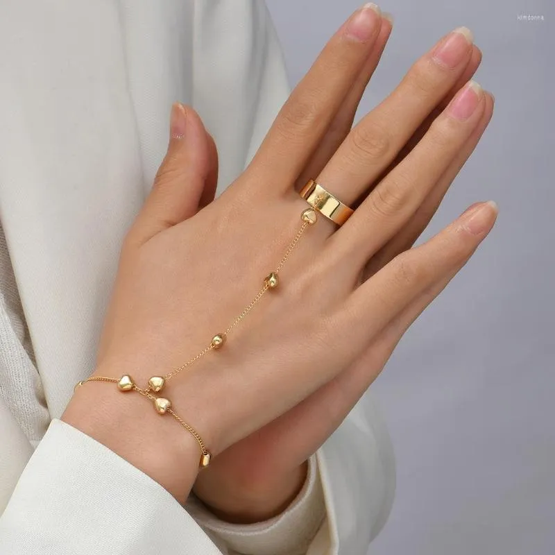 Gold Heart Shaped Link gold bracelets for women for Women Simple and Elegant Hand Jewelry Accessory with Metal Chain
