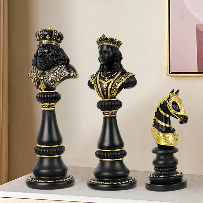 Dekorativa föremål Figurer 30 cm International Chess King Queen Knight Statue Ornament Harts Brädor Bord Män Modern Home Decor 230508