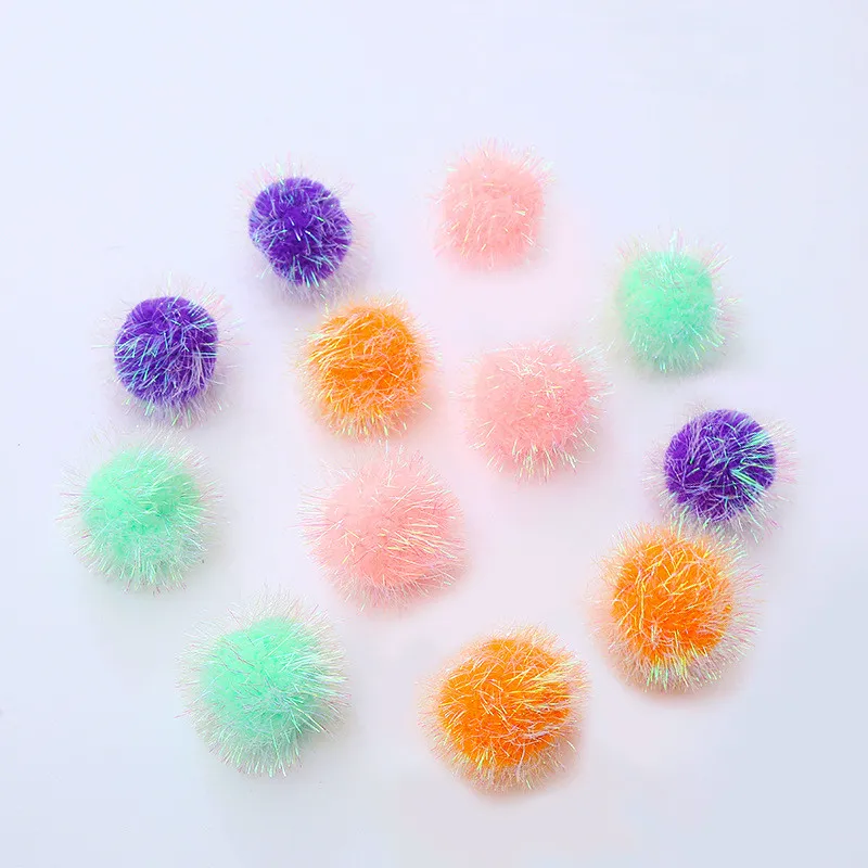 500pcs Bolas brilhantes coloridas Indoor Funny Chew Chase Pet Kitten tocando brinquedos Chase Parkle Ball Interactive Game Pet Supplies