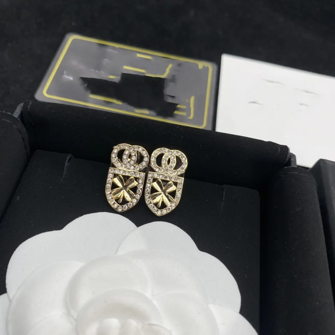 Orecchini pendenti con perle vintage da donna e borchie, confezione regalo per gioielli da sposa con gocce per feste da donna