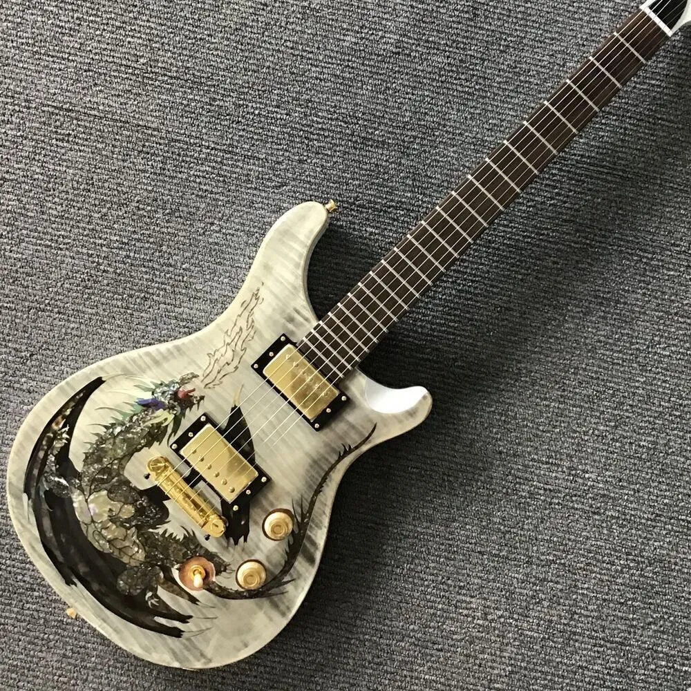 Guitarra elétrica Maple Top HH Pickups de hardware de ouro Dragon Printing Body Printing