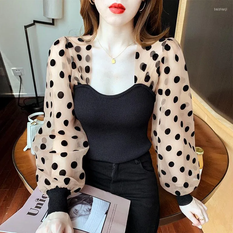 Kvinnor Bluses Woman Spring Autumn Style Short Shirts Lady Long Sleeve V-Neck Collar Blusas Tops G2670