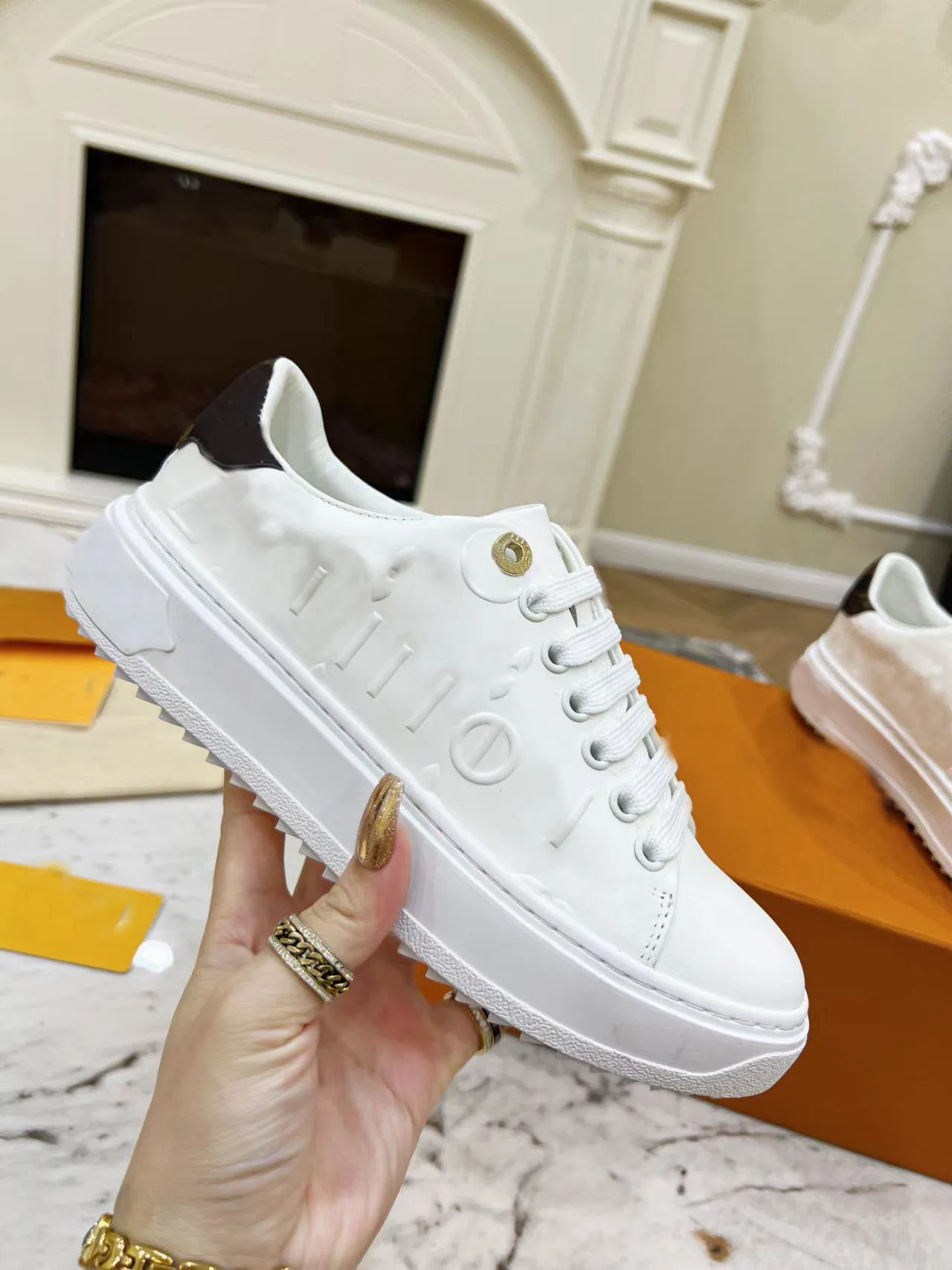 Scarpe bianche da ginnastica sales