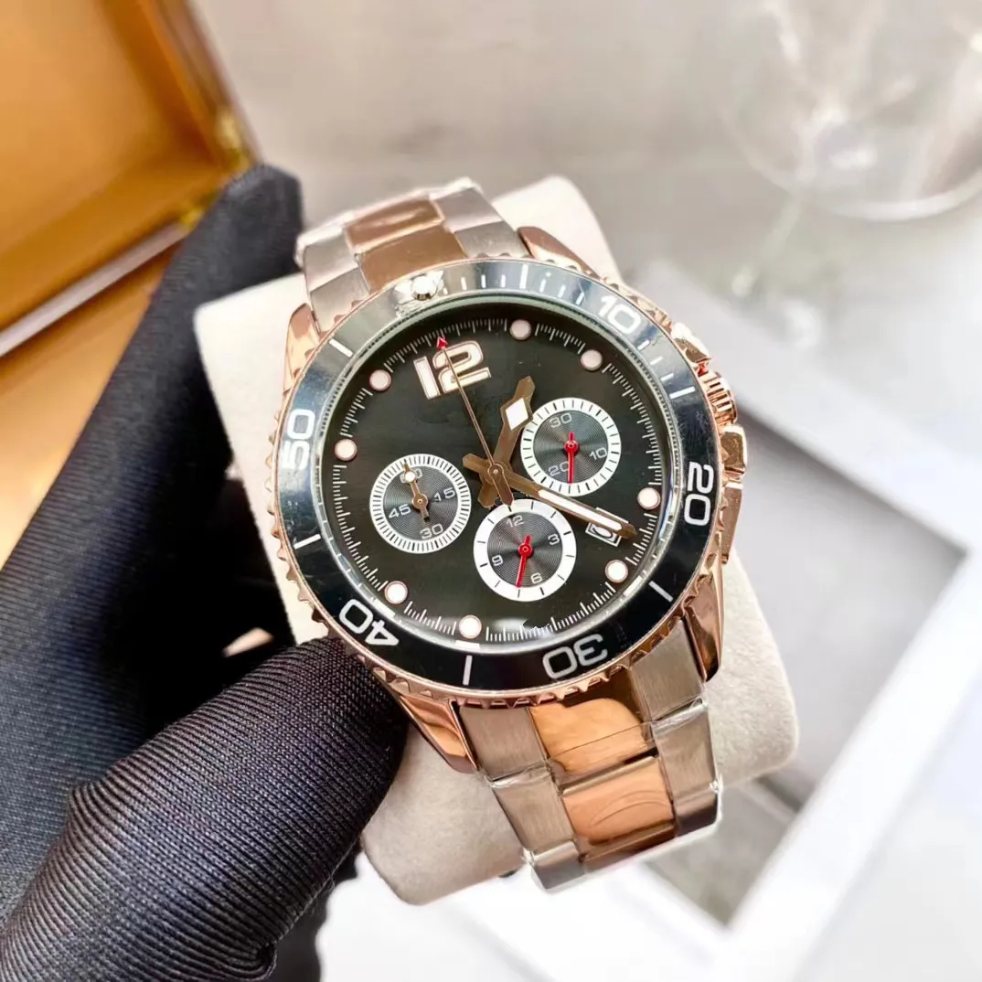 Bekijk Quartz Mens horloges 42 mm zilveren polsband waterdicht alle roestvrijstalen polsband modeontwerper polshorloge long10