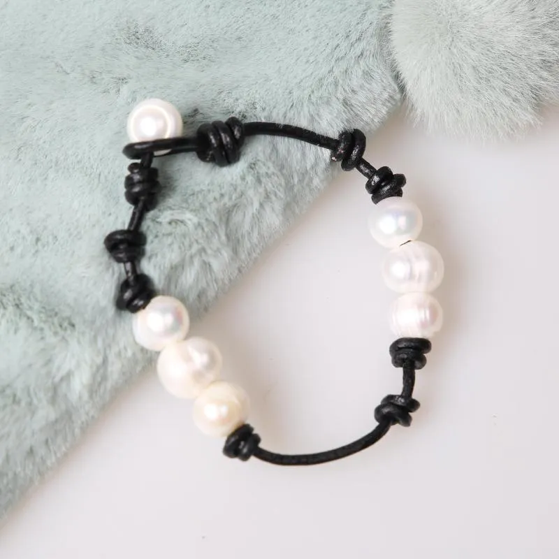Strand Fashion Pearls Bracelets Girls Freshwater Leather Jewelry Handmade Round Wristband With Natural