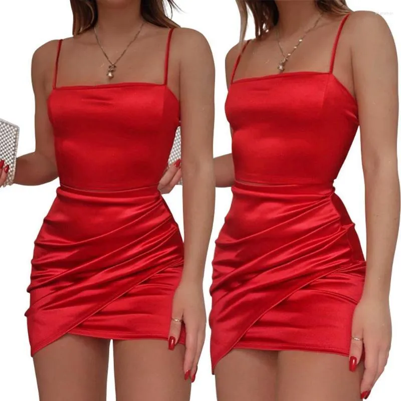 Robes décontractées rouge Sexy femmes Mini robe froncé sangle moulante fête dos nu sans manches femme 2023 été robe d'été Clubwear