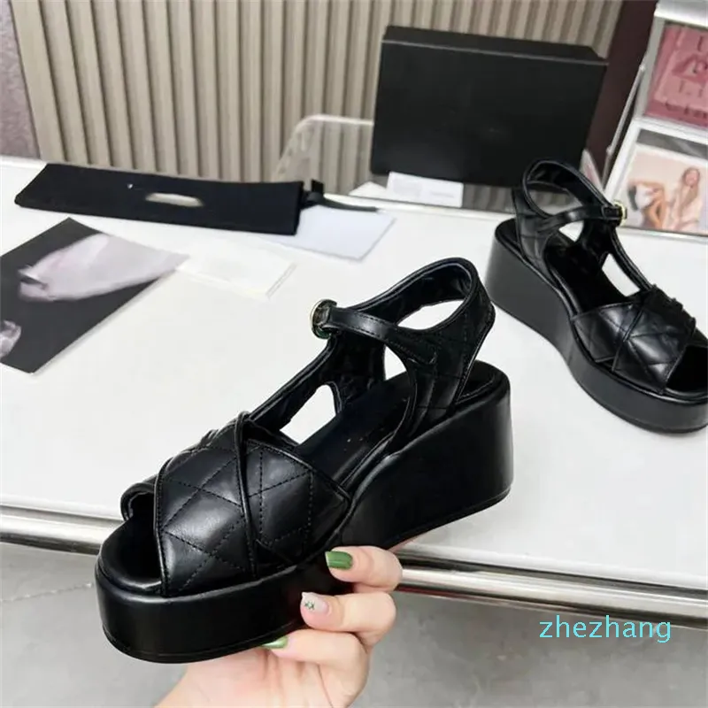 2023-Sandali firmati Scarpe di lusso Moda Donna Pantofole con tacco a canale Sandalo donna New Slide