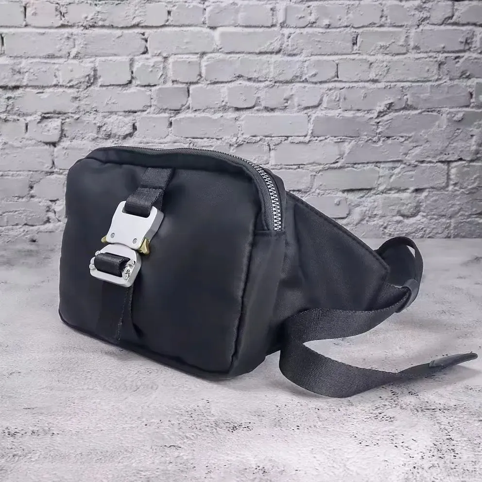 Alyx fanny pack top
