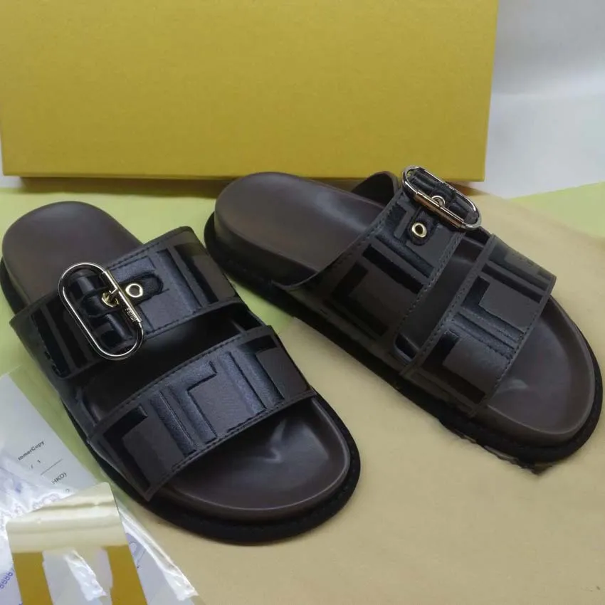 2023 SS slippers Women Embossed French Intrecciato Rubber Slides Sandal Men's Designer Sandals Rubber Flip Flops Summer Shoes Dearfoam Flat Belly