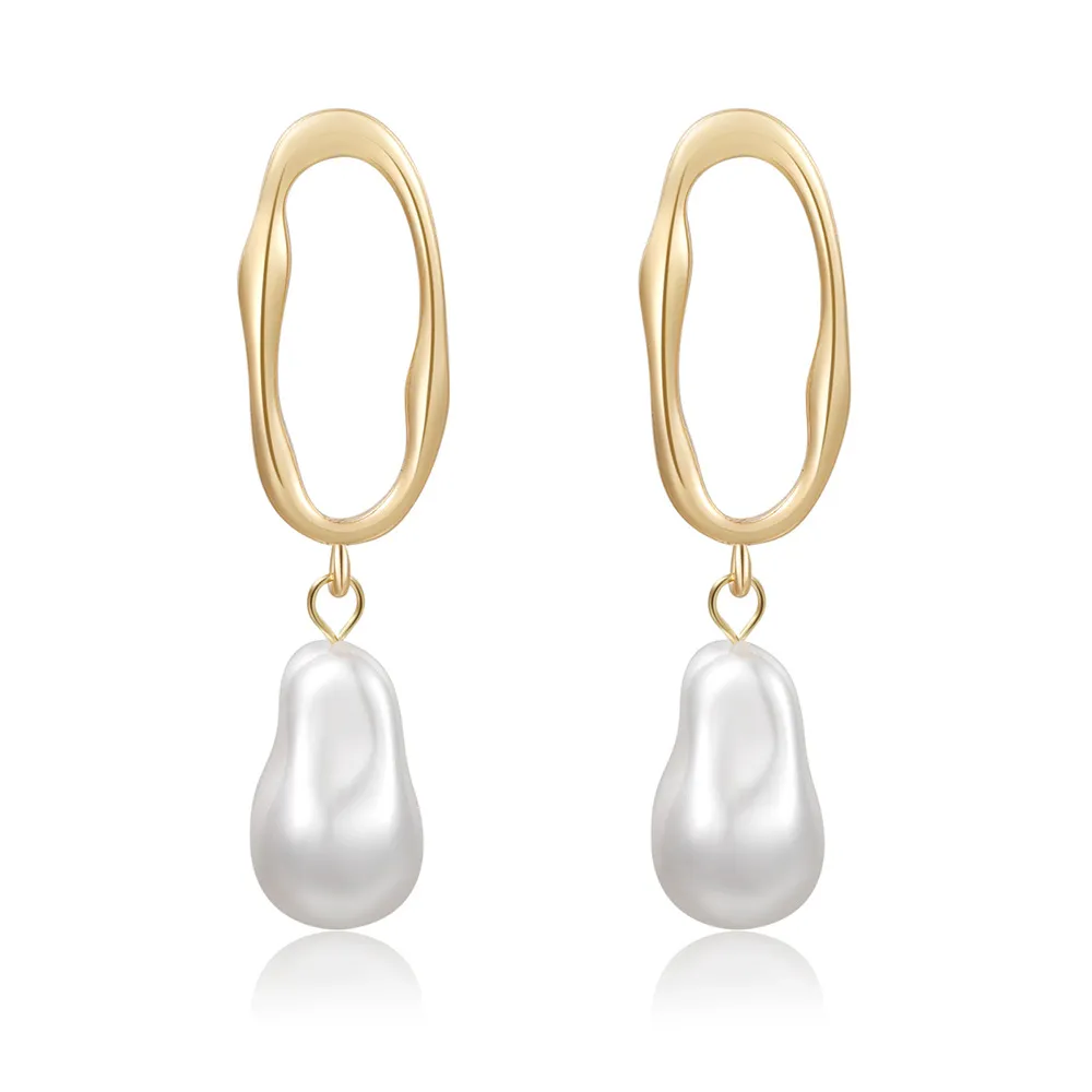 New geometric shape bright pearl earrings, versatile in Europe and America, new personalized and simple pearl earrings