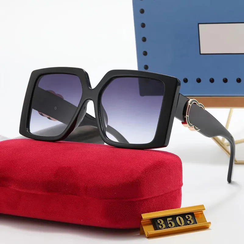 Os novos óculos de sol dos homens de sol, designer de moda, estão disponíveis em muitas cores A4