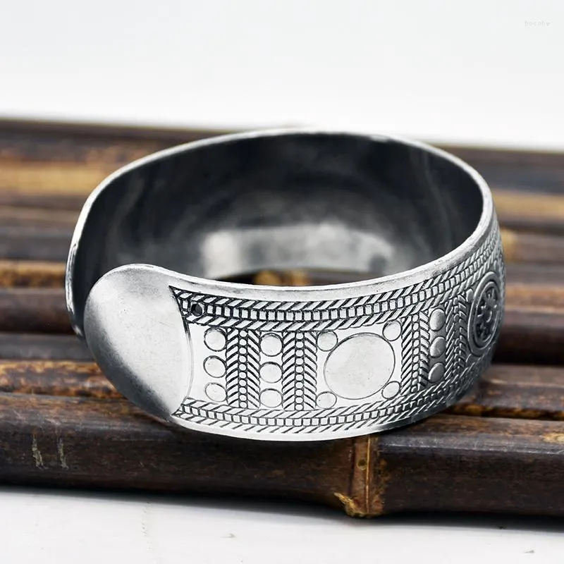 Boho Ethnic Tibetan Silver Antique Silver Bangles For Women