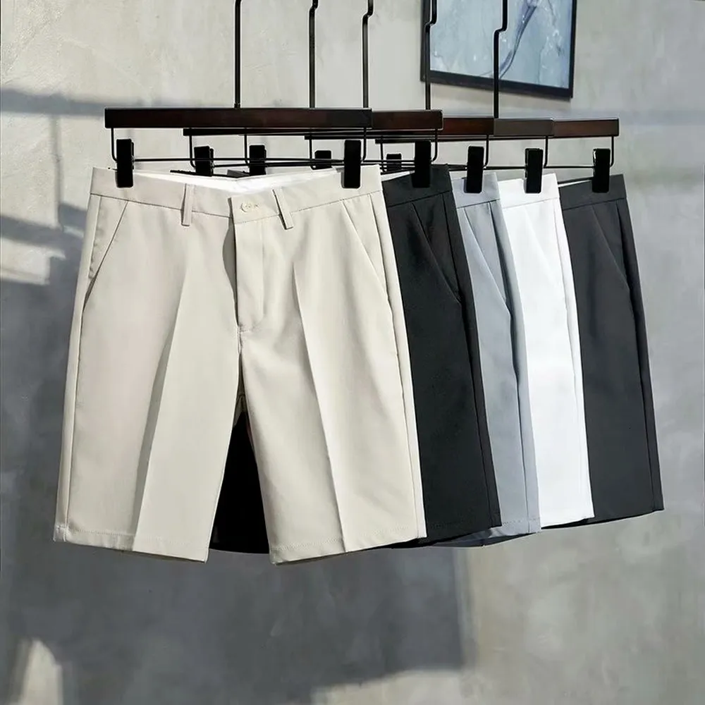 Shorts pour hommes Shorts d'été pour hommes Shorts d'affaires de la mode coréenne Shorts chino décontractés Pantalons de bureau Cool Respirant Vêtements d'été Couleur unie 230510