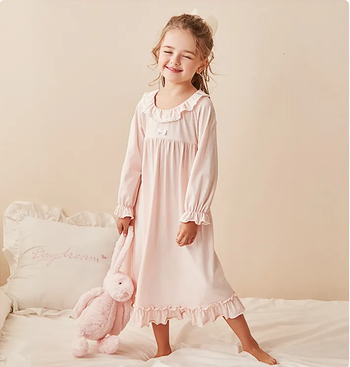 Pigiama Bambini Ragazza Lolita Dress Princess Sleepshirts Vintage Kid Ruffles Camicie da notte. Camicia da notte per bambini in stile cortese Lounge Sleepwear 230509