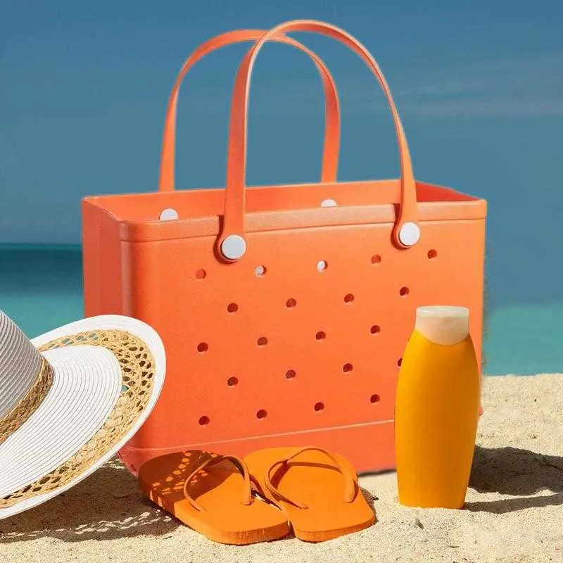 Rubber bag for beach top