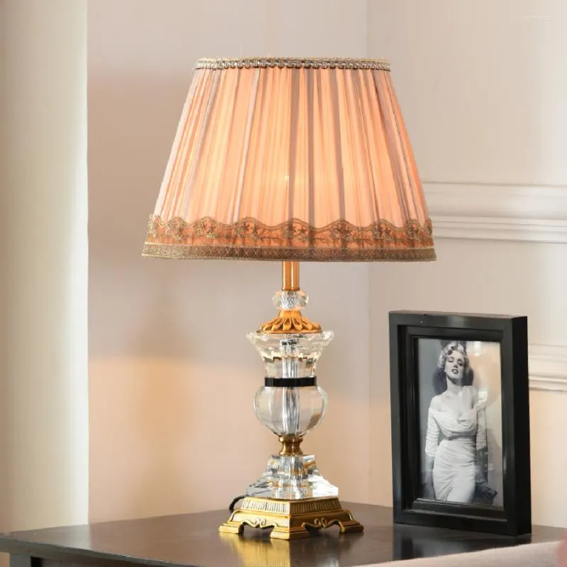 Настольные лампы светодиодные настольные лампы современная хрустальная роскошная ткань фойер гостиная офис творческий спальню свет