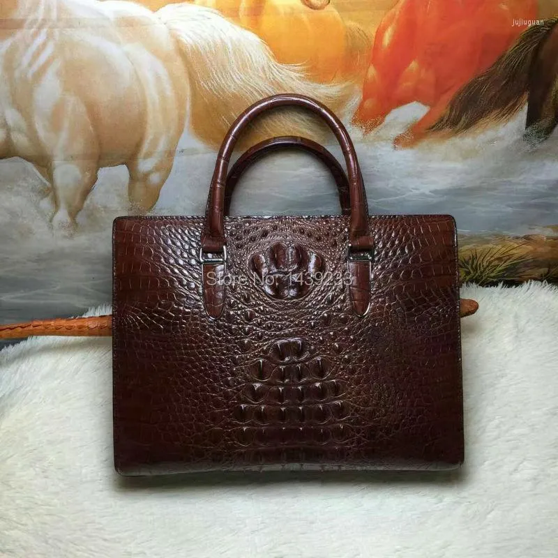 Bolso de genuina piel de cocodrilo años 60 best sale