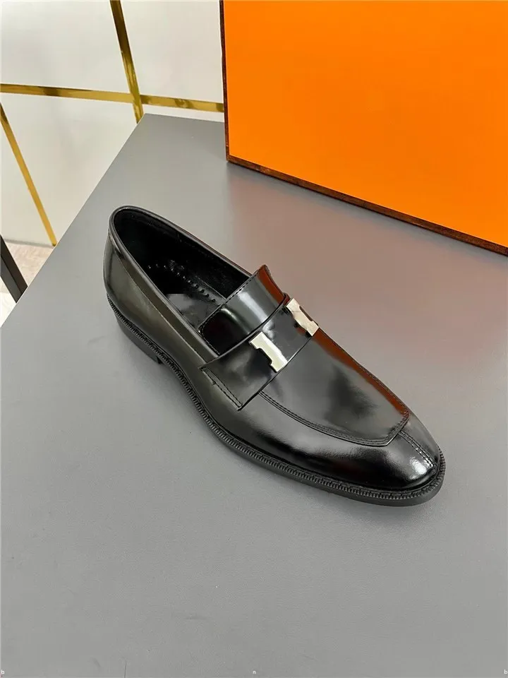 Schwarze Herren Anzugschuhe Party Herren Designer Abendschuhe 2023 luxuriöses italienisches Leder Zapatos Hombre Formelle Schuhe Herren Büro Sapato Social Masculino