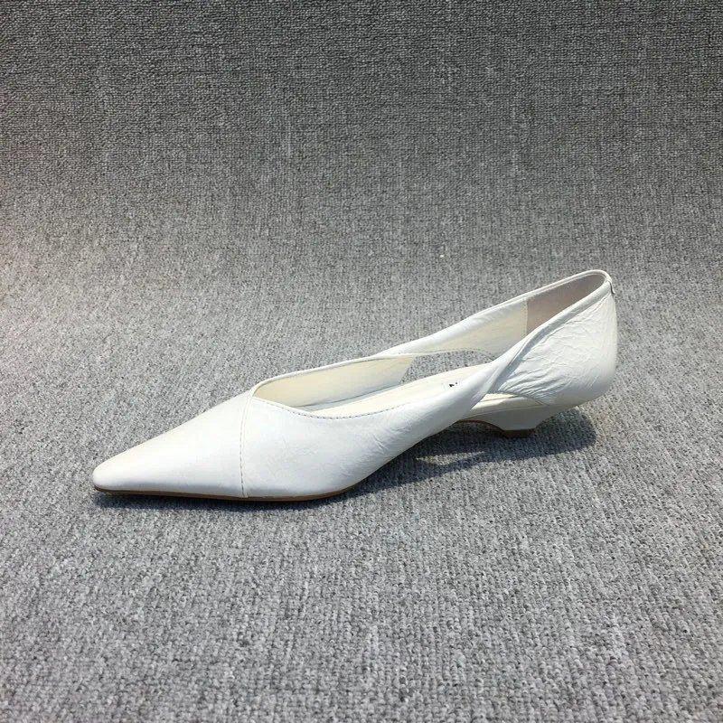 Scarpe con tacco basso da donna Mocassini a punta Mocassini in pelle di cera d'olio Scava fuori Scarpe comode