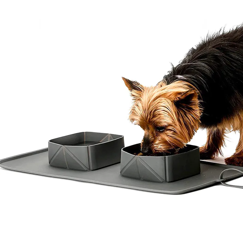 Taşınabilir Pet Bowl Katlanabilir Silikon Köpek Kasesi Kedi Seyahat Kasesi Su Yiyecek Kasesi Katlanabilir Çift Seyahatçi Köpek Su Kaseleri Evcil Hayvan Besleme Kasesi Dökülme geçirmez Placemat