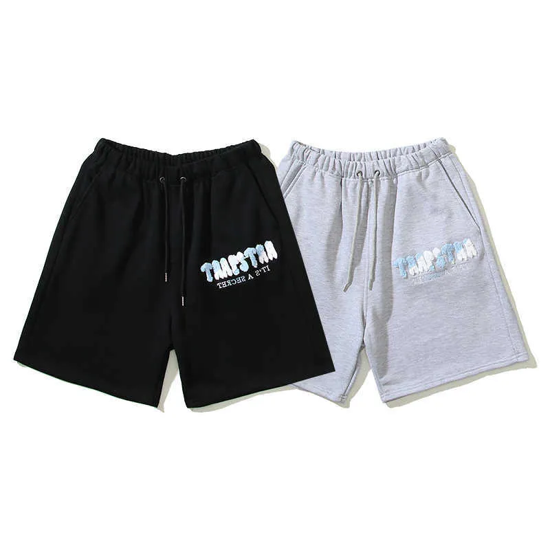 Designer Kort mode Fritidskläder Trapstar Handduk Broderi Minimalistiskt brev Män Damer Lös avslappnad High Street Capris Terry Shorts Sommarmode