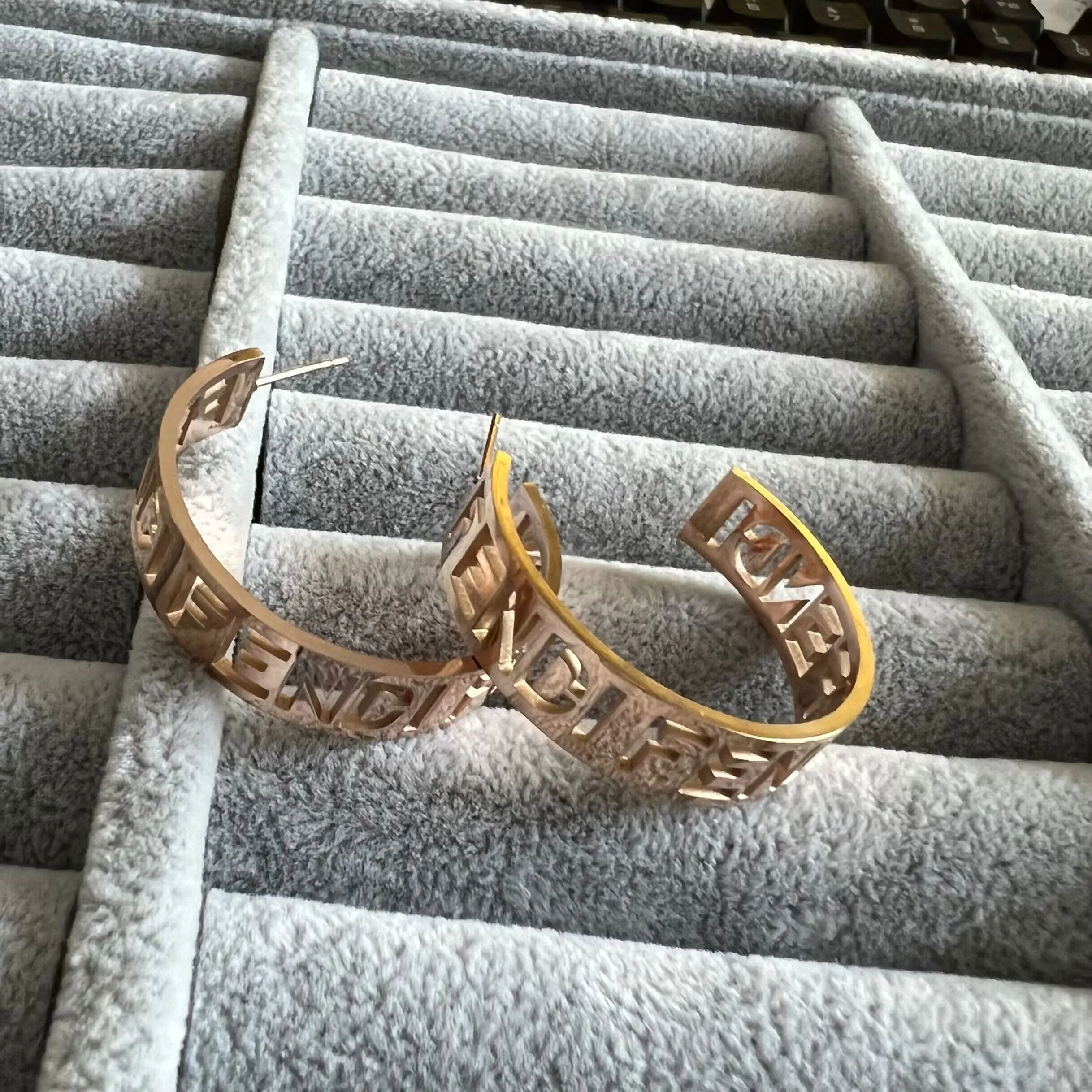 Never Fade Middle Size 3cm F Hoop Dangle 18K Gold Rose Silver